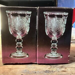 Elegant Glass Goblets Set
